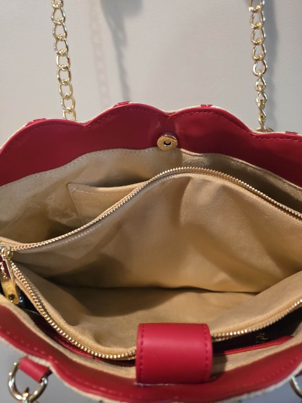 🍒Betsey Johnson Stylish Cherry Print Tote Bag with Red Cherry Charm - Picture 11 of 12